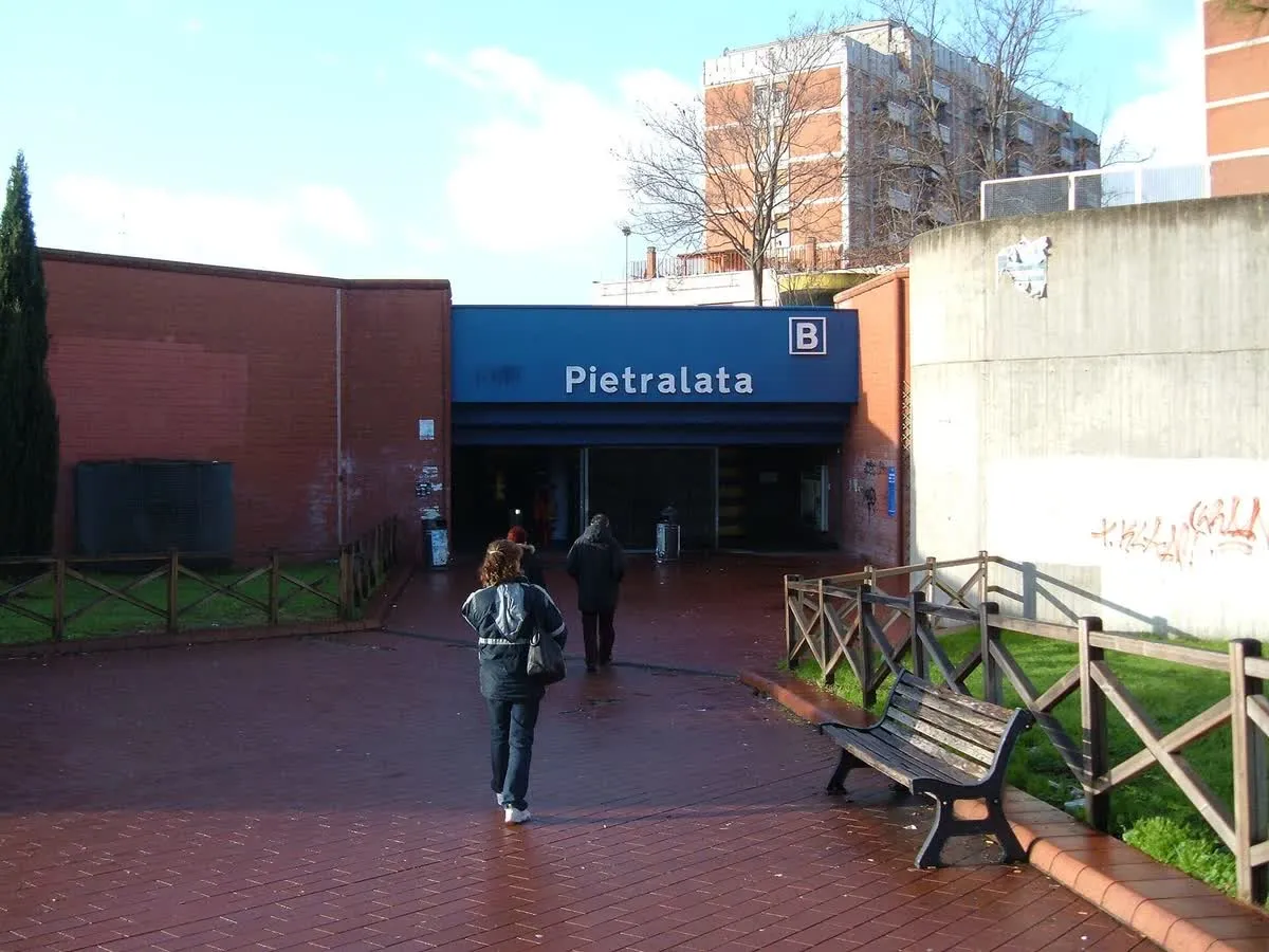 La station Pietralata de la ligne B du métro de Rome, à quelques dizaines de mètres du site du futur stade