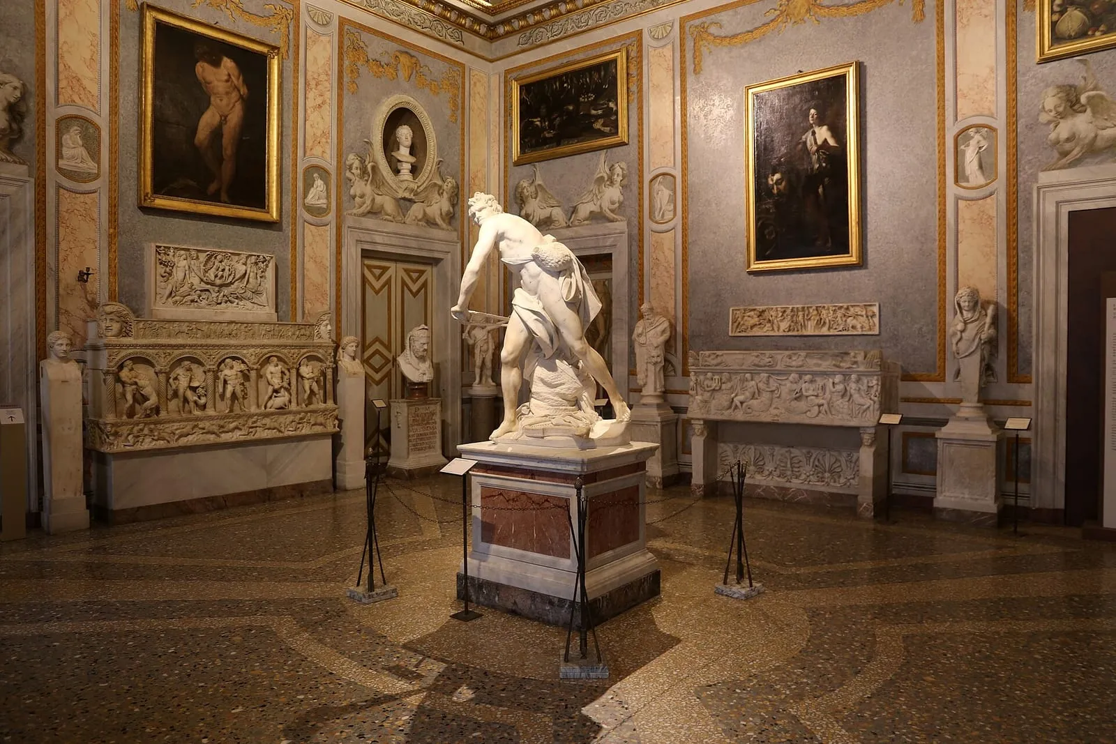 Le David du Bernin, marbre conservé dans la galerie Borghèse